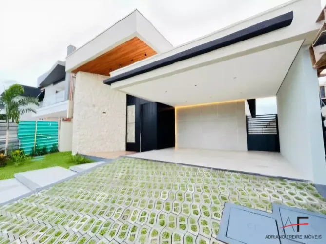 Excelente Casa com 3 suítes para locação no Terras 2