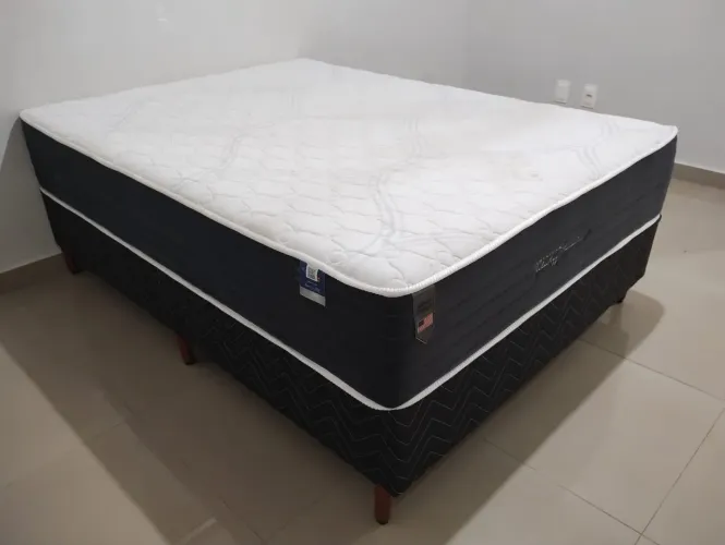 Cama box