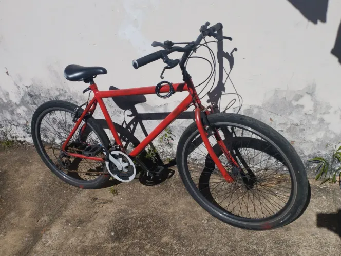 Bicicleta aro 26 Vermelha ACEITO OFERTAS