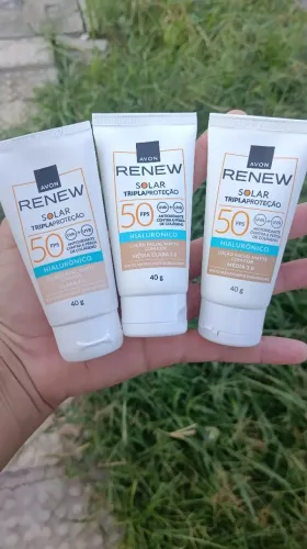Renew protetor solar com cor Avon
