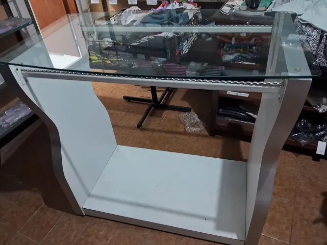 Expositor de roupa