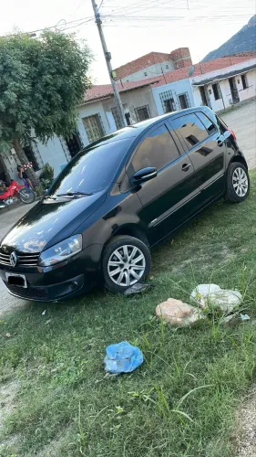 Volkswagen Fox 1.0 MI Total Flex 8V 5P 2010