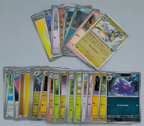 Kit 50 cartas Pokémon c/8 brilhantes originais Copag