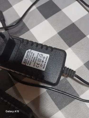 Fonte 12v 2a