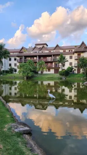 Itaipava (Lagos de Itaipava) - 4 quartos, 2 vagas. 160m²