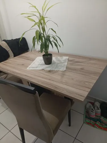 Mesa 6 cadeiras