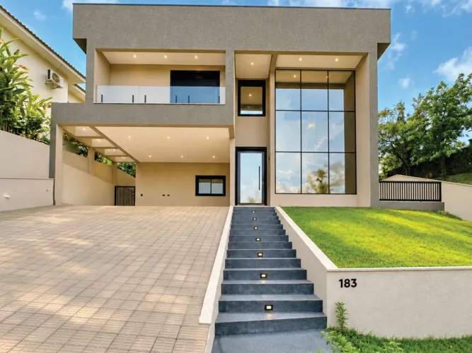 Casa com 4 dormitórios à venda, 332 m² por R$ 2.999.000 - Condomínio Quintas de São Fernan