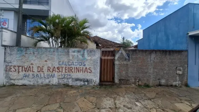 Terreno Misto à Venda no Bairro Vila Prado em São Carlos - Oportunidade Imperdível!