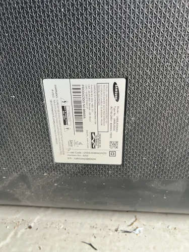 Tv para retirada de peças!