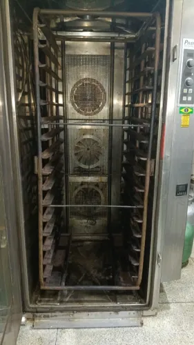 Forno prática elétrico e a gás