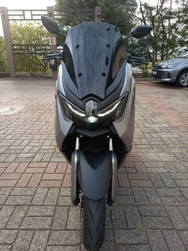 Yamaha Nmax 2025