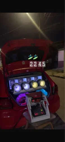 Som automotivo