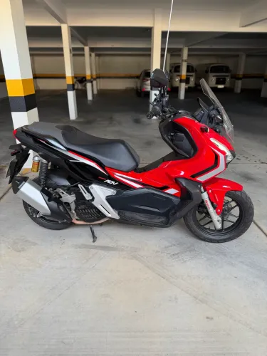HONDA/ADV 150 impecável abaixei pra vender rápido impecável