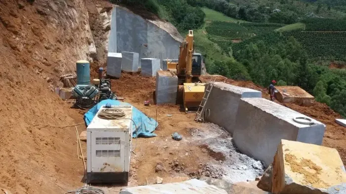 Jazida para venda tem 6.000 m² - zona rural - Miradouro - MG