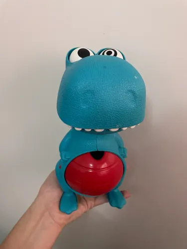 Brinquedo Dino Papa Tudo
