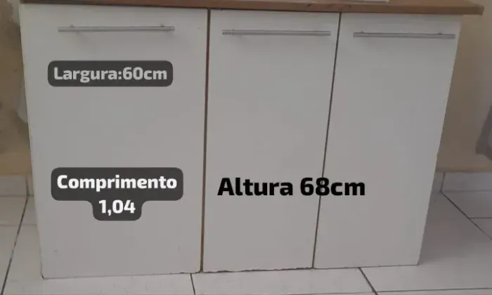 Balcão de pia de cozinha em PDF, 03 portas,não entrego à domicílio, com divisões interno.