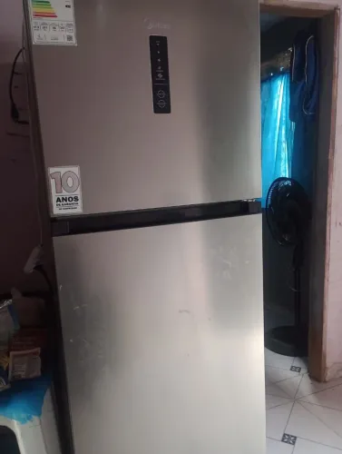 Vendo Geladeira Motivo Viagem