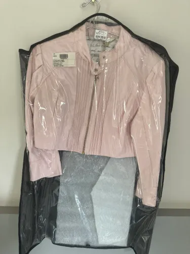 Jaqueta couro cor de rosa claro Carmim nova GG