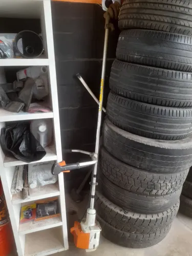 Rocadeira a gasolina