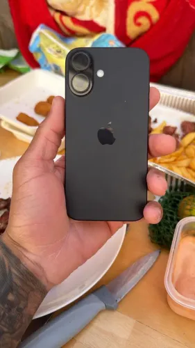 IPHONE 16