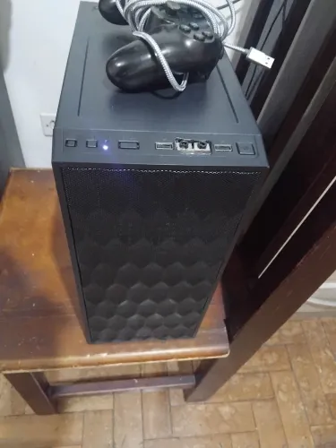 Computador AMD FX6300 plaxa mae gigabyte HD 480gb Placa de Video GT620 fonte 500W 80plus