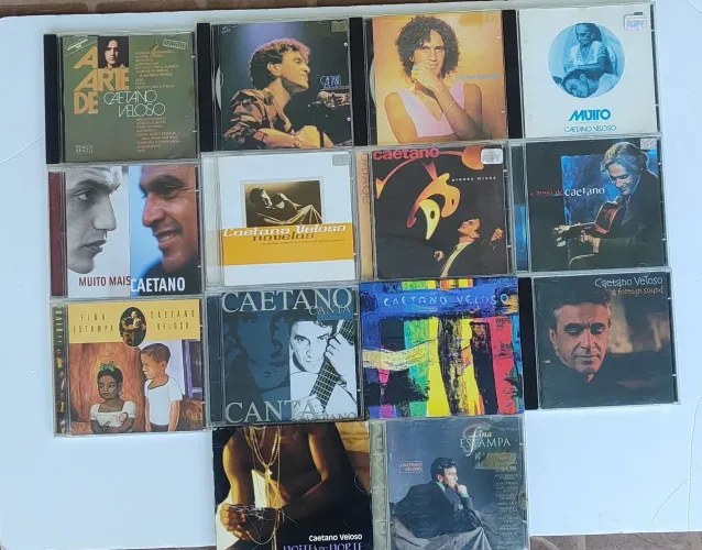 Lote com 14 CDs Originais Caetano Veloso