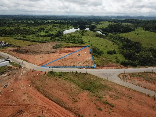 Terreno comercial 2.000 m²