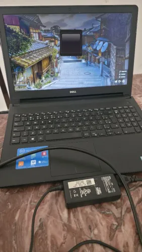 Notebook Dell Inspiron 15 5000 Core i3 - Bom Estado