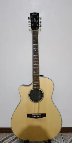Violão canhoto Cort