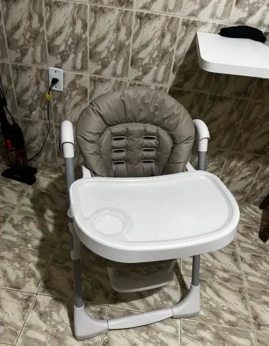 Vendo cadeira de alimentação Burigotto