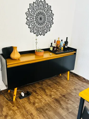 Móvel buffet de canto 