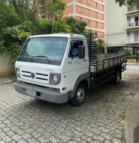 Volkswagen delivery 8.150 carroceria 2009