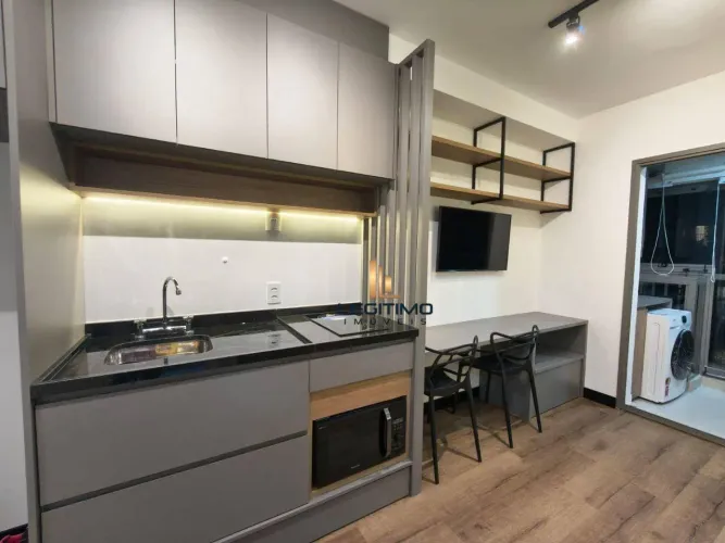Studio à venda no Brooklin com 30m², mobiliado, ar-condicionado, varanda, lazer completo e