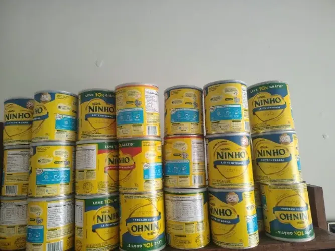 latas vazias para artesanato