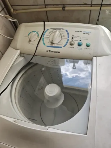 Máquina de Lavar Electrolux - LTE12