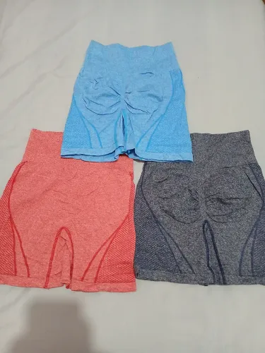 Vendo roupas femininas