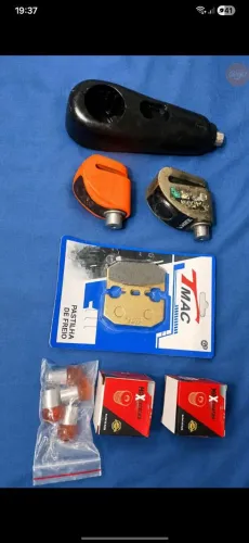 Kit peças moto 2 trava disco + pastilha tmac +2 filtros +pedaleira + lâmpadas 