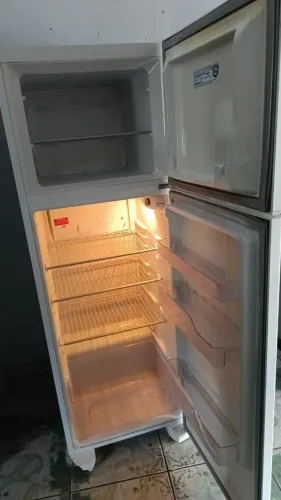Geladeira Eletrolux