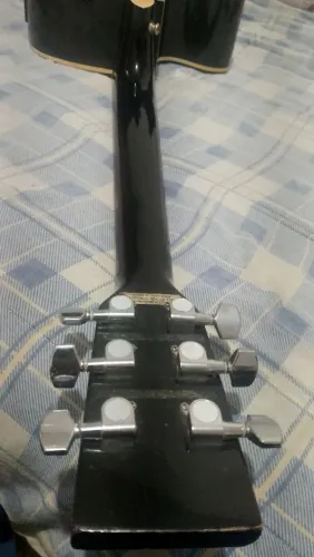 Violão Giannini elétrico