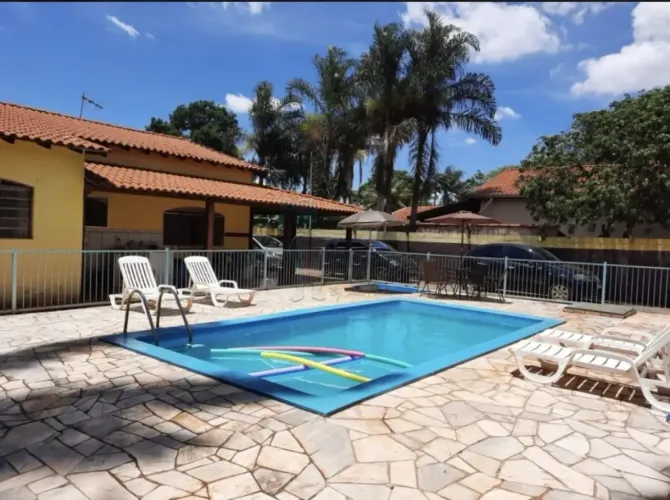 Chacara de 2800m² com 03 piscina para locação - Condomínio Pingo de Ouro