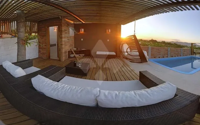 Pousada com 7 apartamentos mobiliádos á venda na Praia do Rosa - Imbituba/SC
