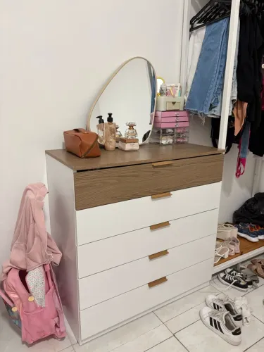CÔMODA 5 GAVETAS COM DIVISÓRIA