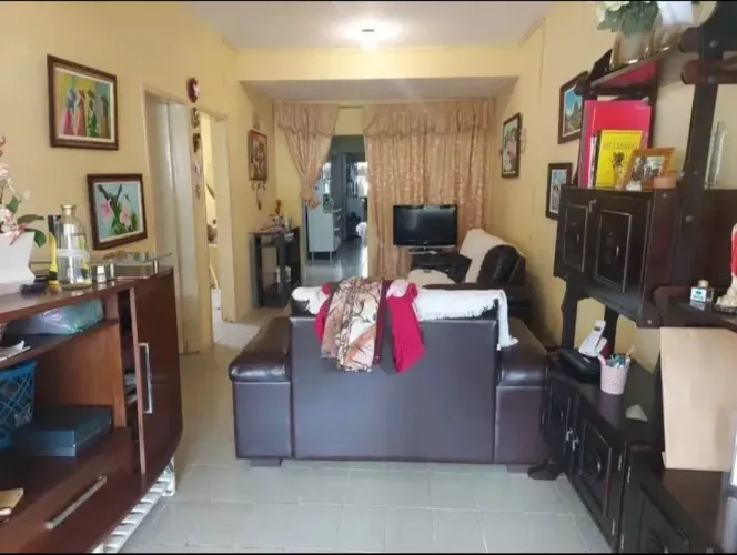 NJ03 - VENDO CASA EM CORAÇÃO DE MARIA