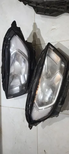 Farol Ecosport 18/21 original (com pequeno detelhe no suporte)