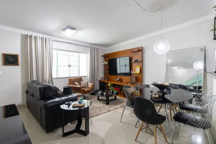 Casa no condomínio Residencial das Orquideas para venda com 3 quartos, sendo 1 suíte, 142m