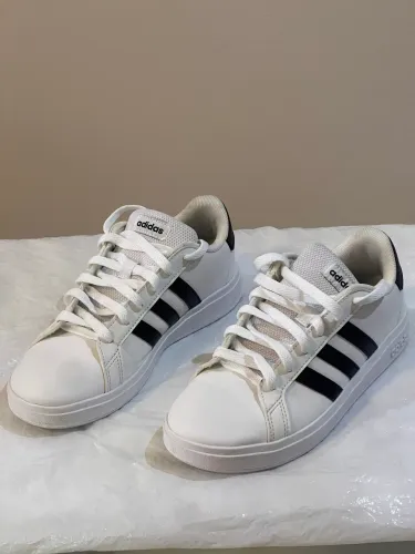 Tênis Adidas Original Branco Preto