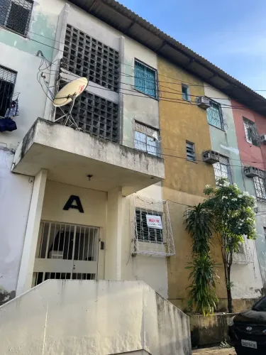 Conjunto Eldorado apartamento TÉRREO 2 Quartos, coz, WC Social, WC Serviço - Parque 10.