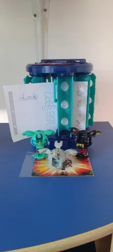 Porta Bakugans + 3 Bakugans 