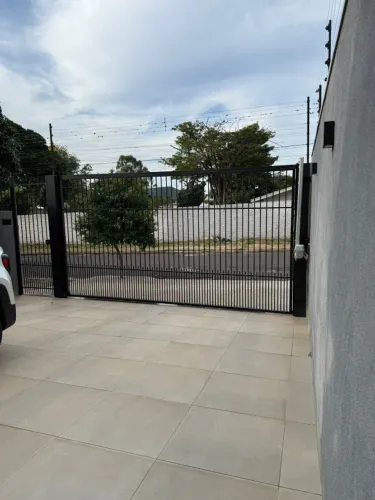 Casa, Residencial, 3 suites, 4 vaga(s) de garagem