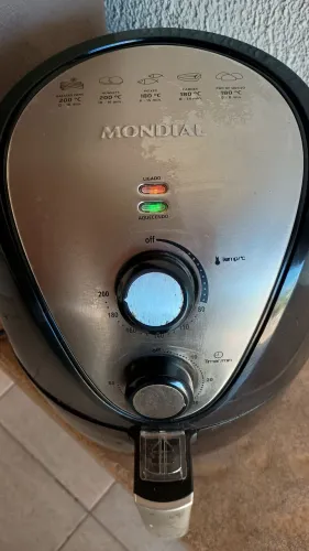 AIRFRYER MUNDIAL $80,